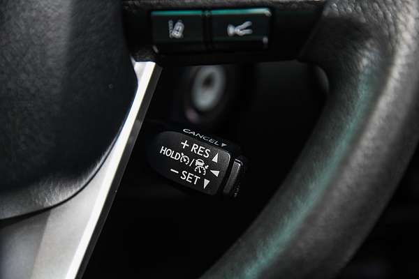 2020 Toyota Hilux SR GUN126R 4X4