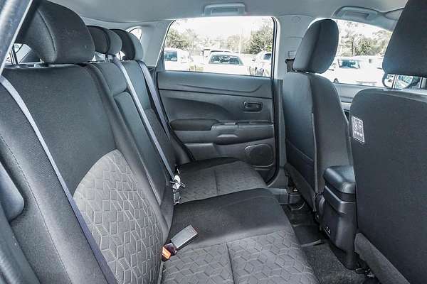 2022 Mitsubishi ASX ES XD