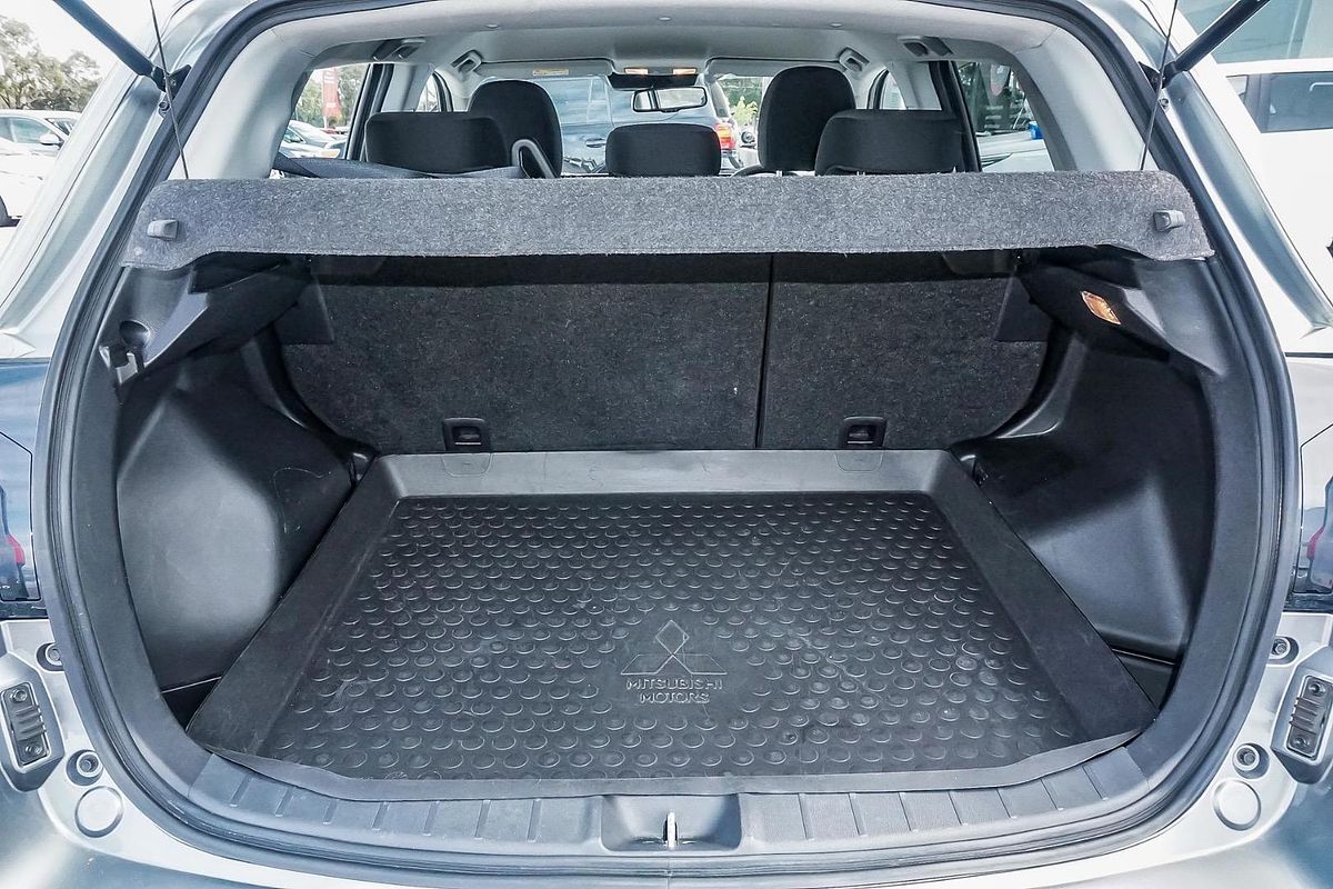 2022 Mitsubishi ASX ES XD