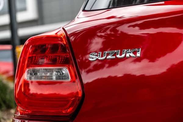 2018 Suzuki Swift GL Navigator AZ