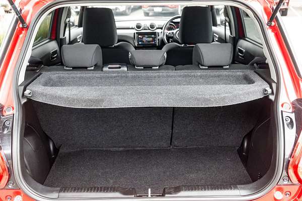 2018 Suzuki Swift GL Navigator AZ