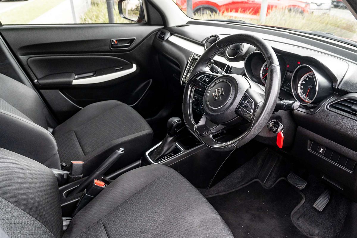 2018 Suzuki Swift GL Navigator AZ