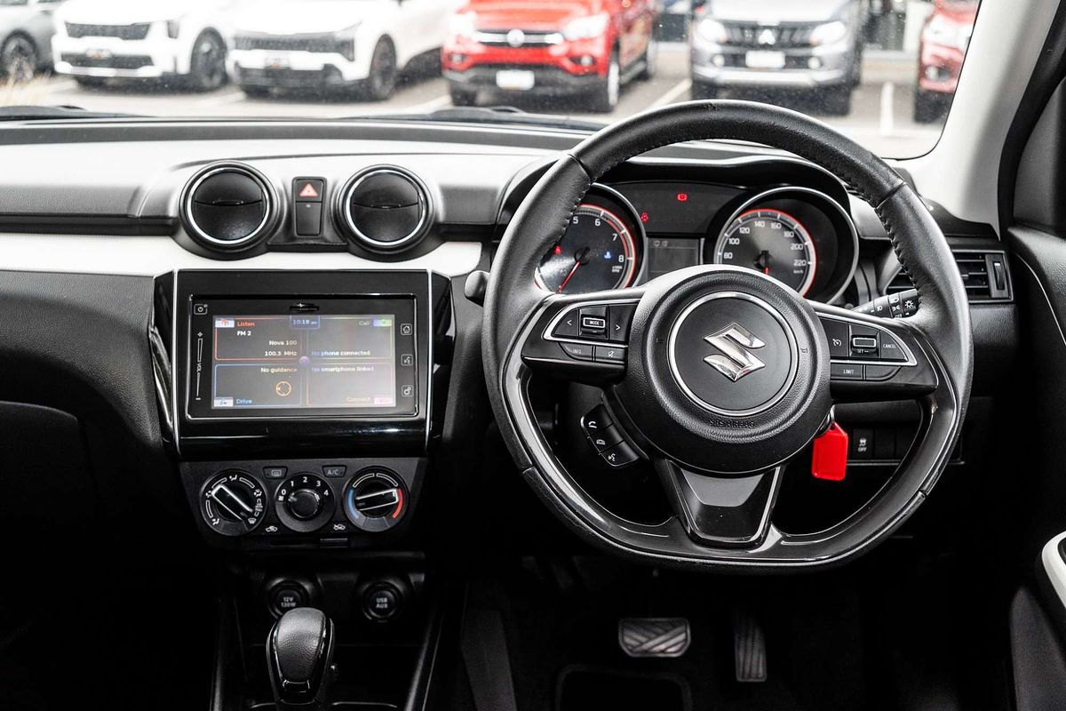 2018 Suzuki Swift GL Navigator AZ