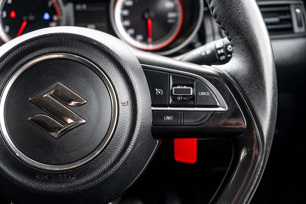 2018 Suzuki Swift GL Navigator AZ