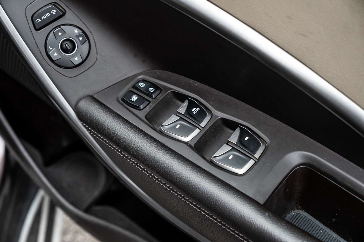 2014 Hyundai Santa Fe Highlander DM2