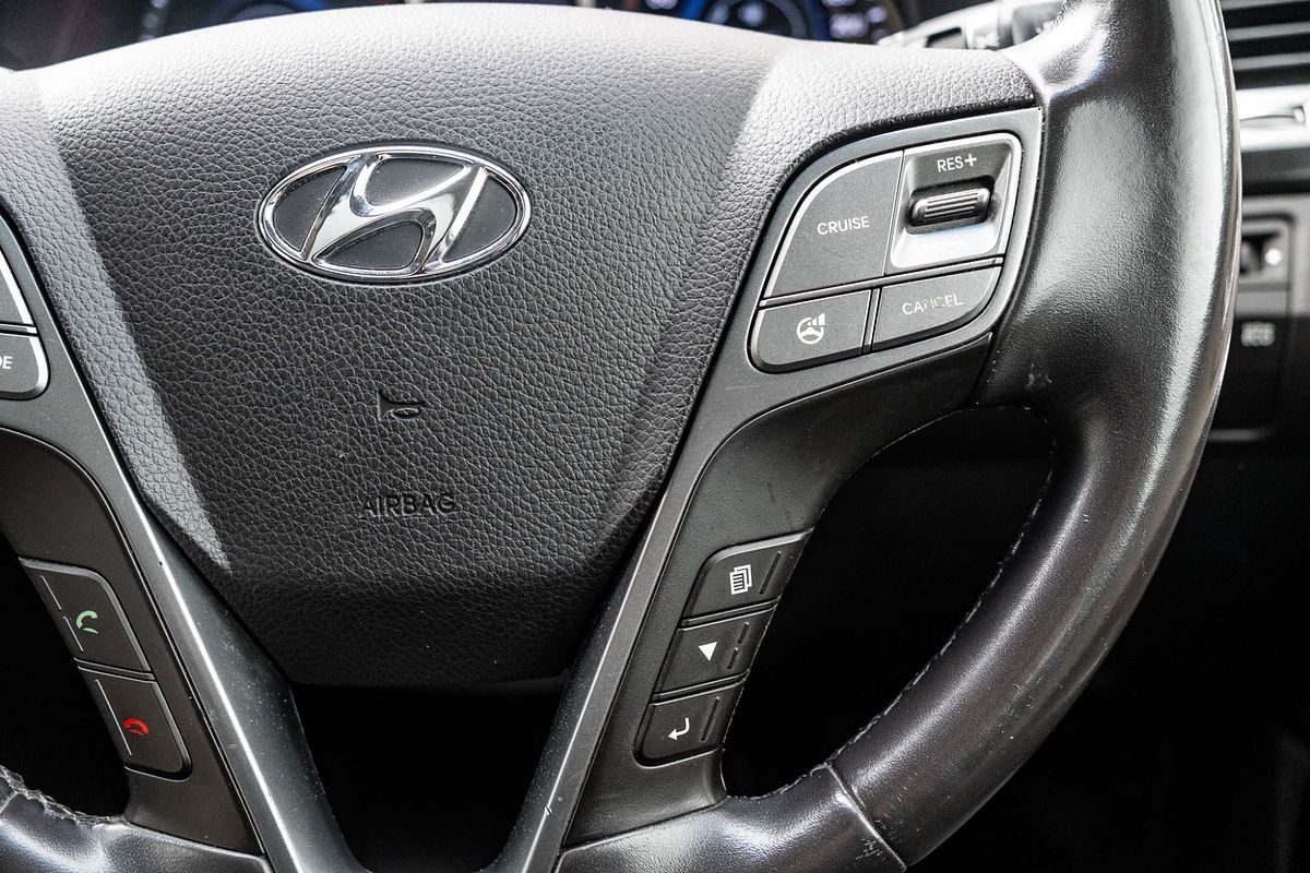 2014 Hyundai Santa Fe Highlander DM2