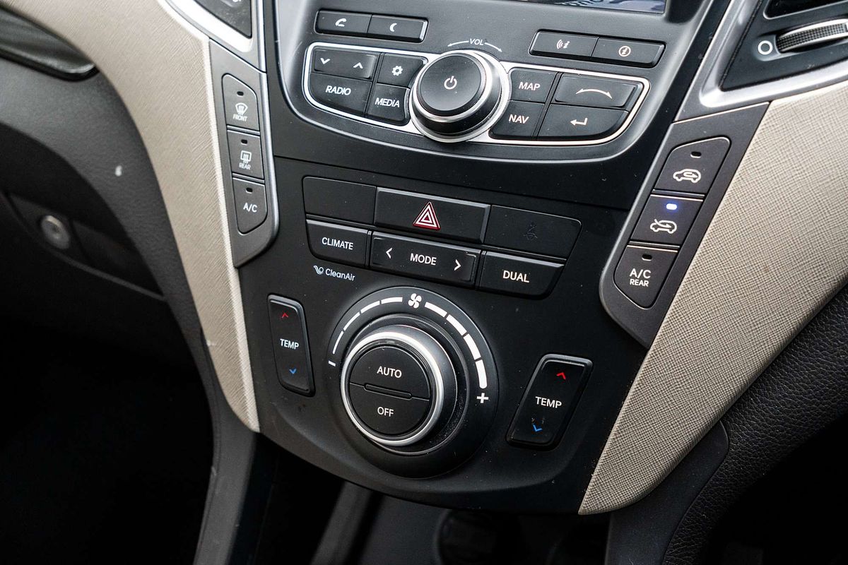 2014 Hyundai Santa Fe Highlander DM2