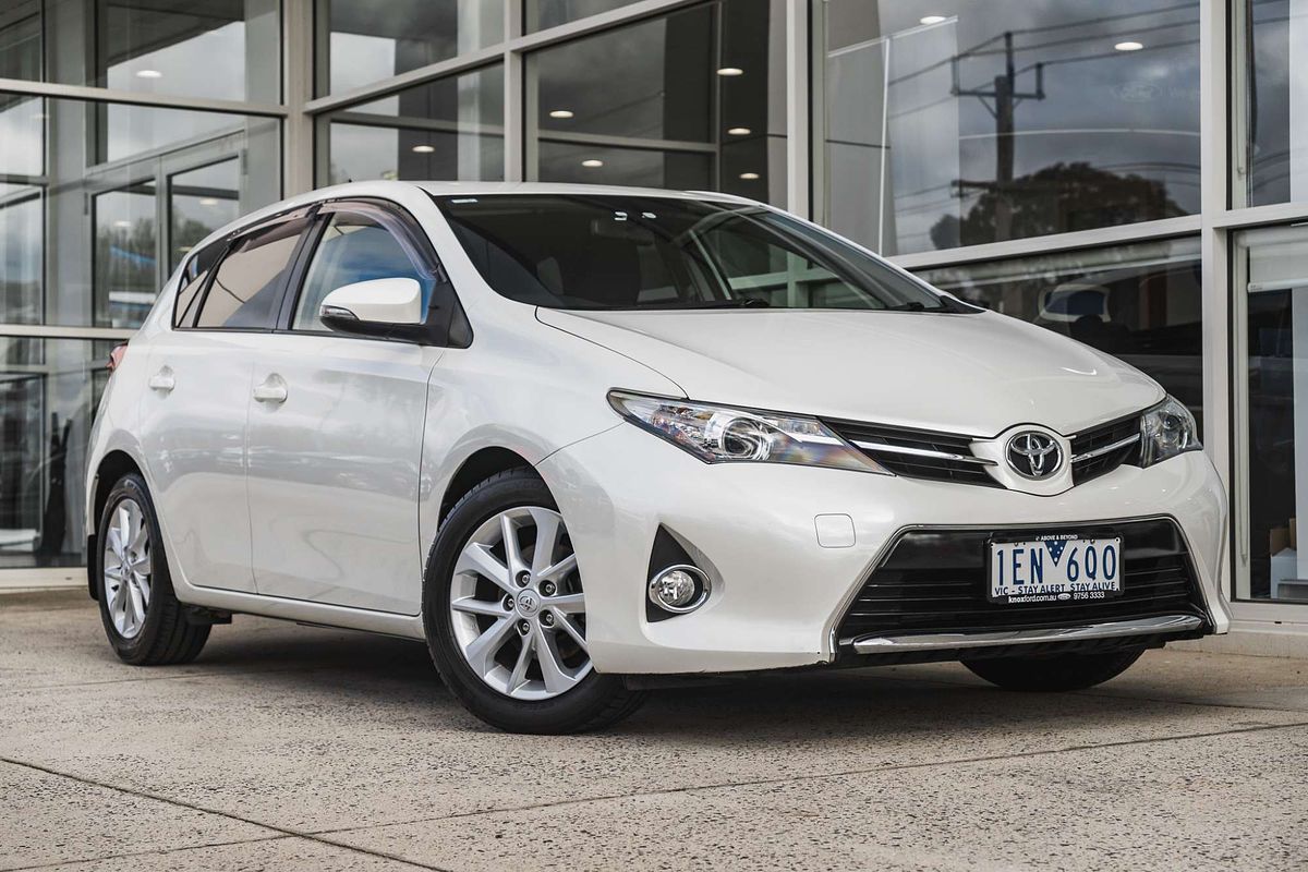 2015 Toyota Corolla Ascent Sport ZRE182R