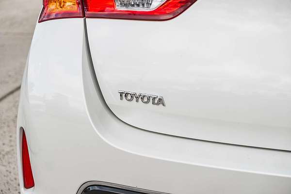 2015 Toyota Corolla Ascent Sport ZRE182R
