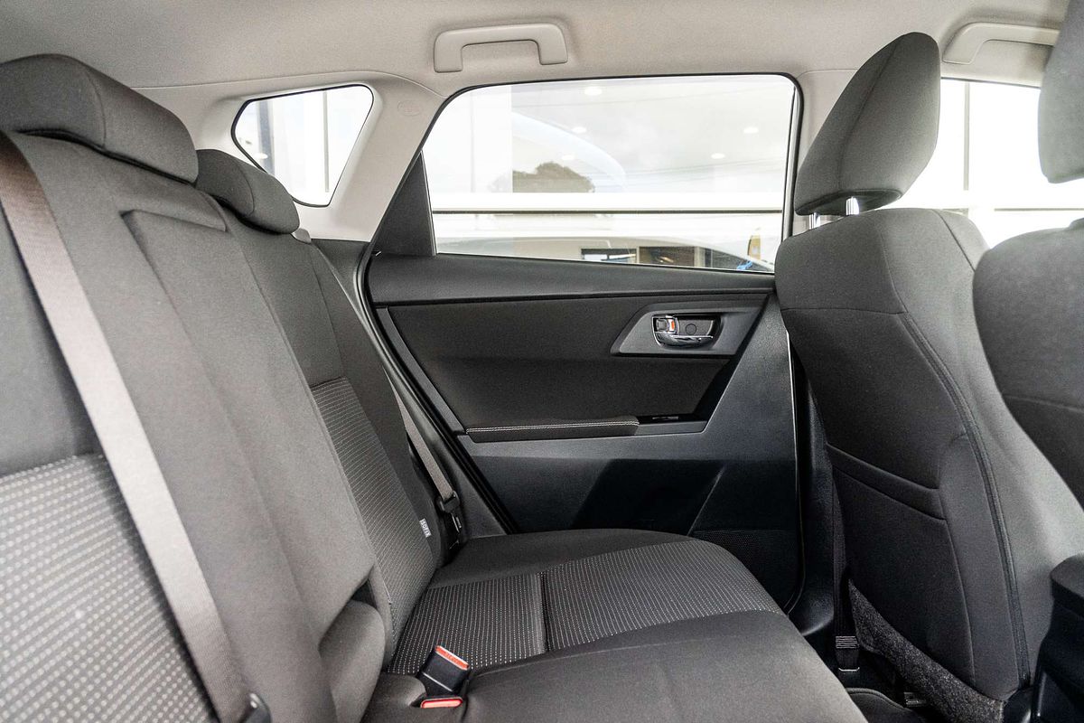 2015 Toyota Corolla Ascent Sport ZRE182R