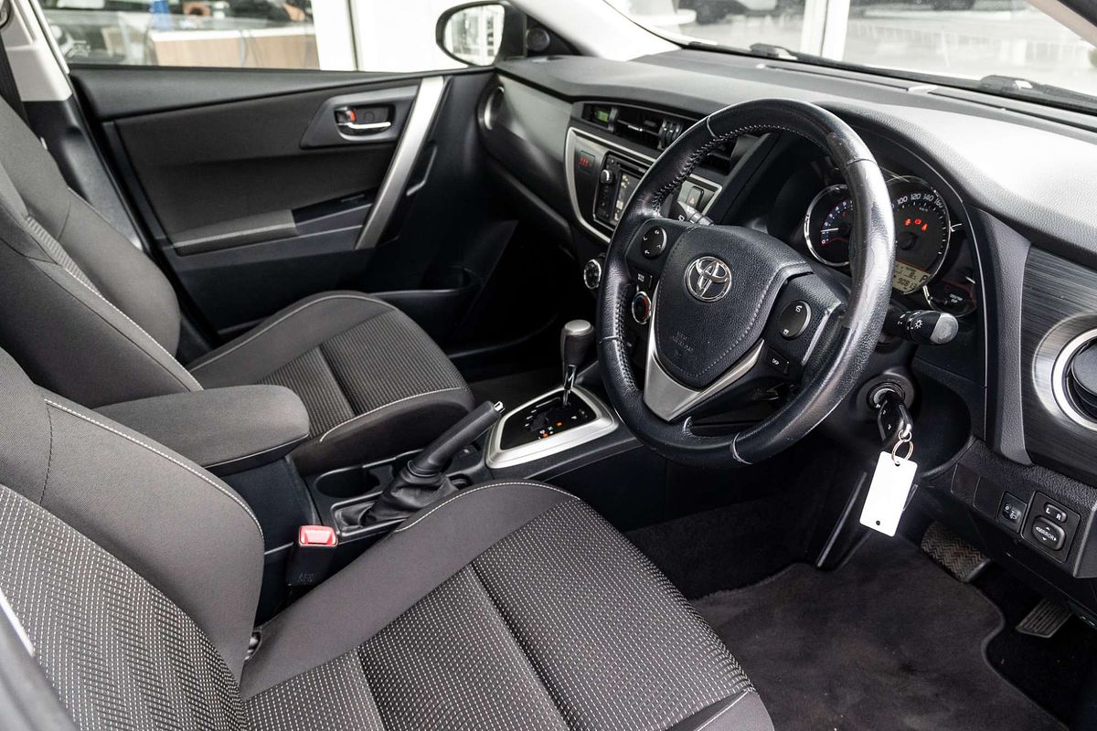2015 Toyota Corolla Ascent Sport ZRE182R