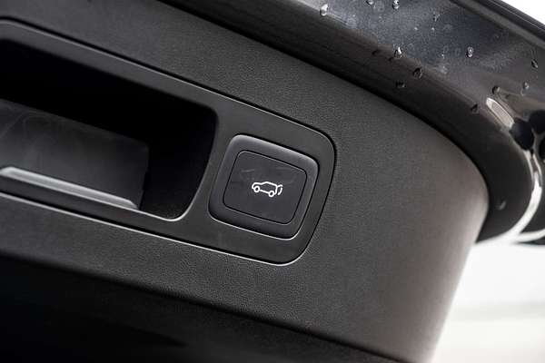 2025 MG QS Essence IS31