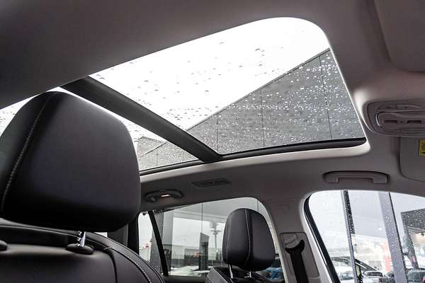 2025 MG QS Essence IS31