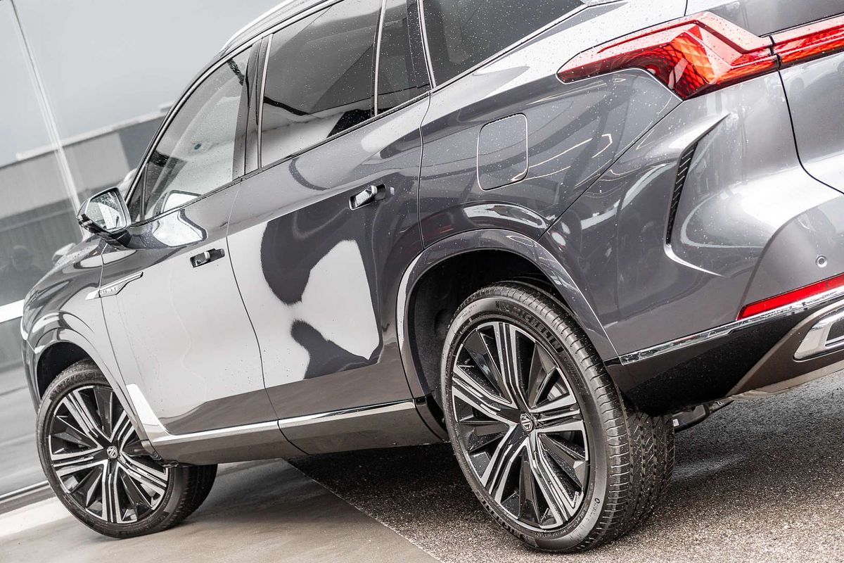 2025 MG QS Essence IS31