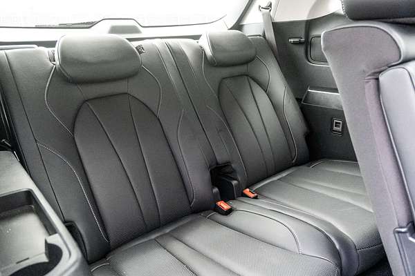 2025 MG QS Essence IS31