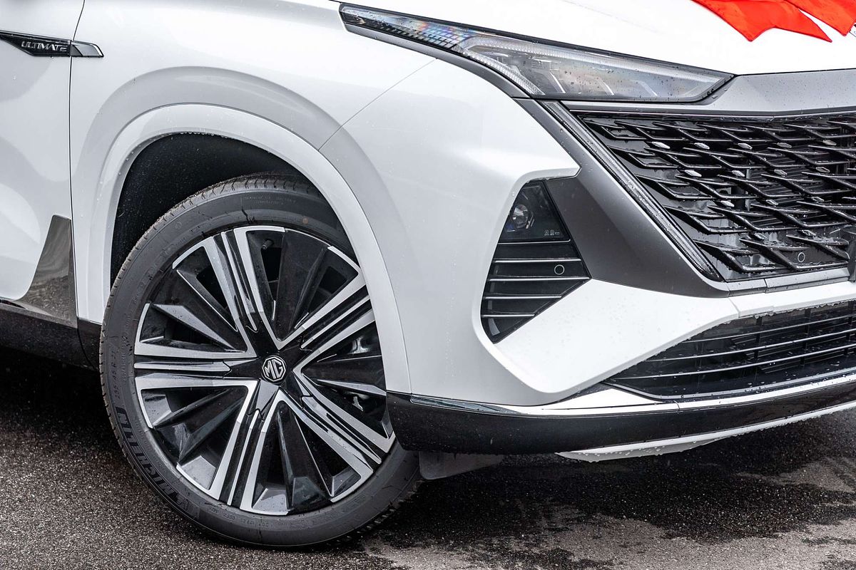 2025 MG QS Essence IS31