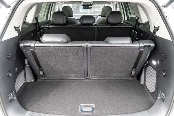 2025 MG QS Essence IS31