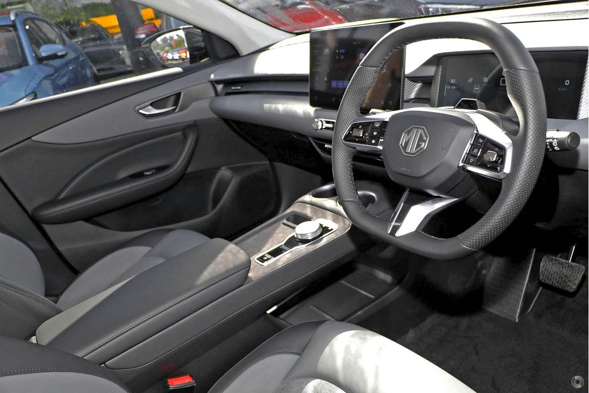 2025 MG MGS5 EV Essence 62 ZS3EM