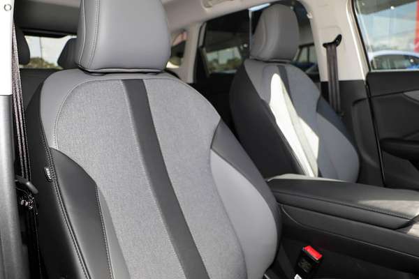 2025 MG MGS5 EV Essence 62 ZS3EM