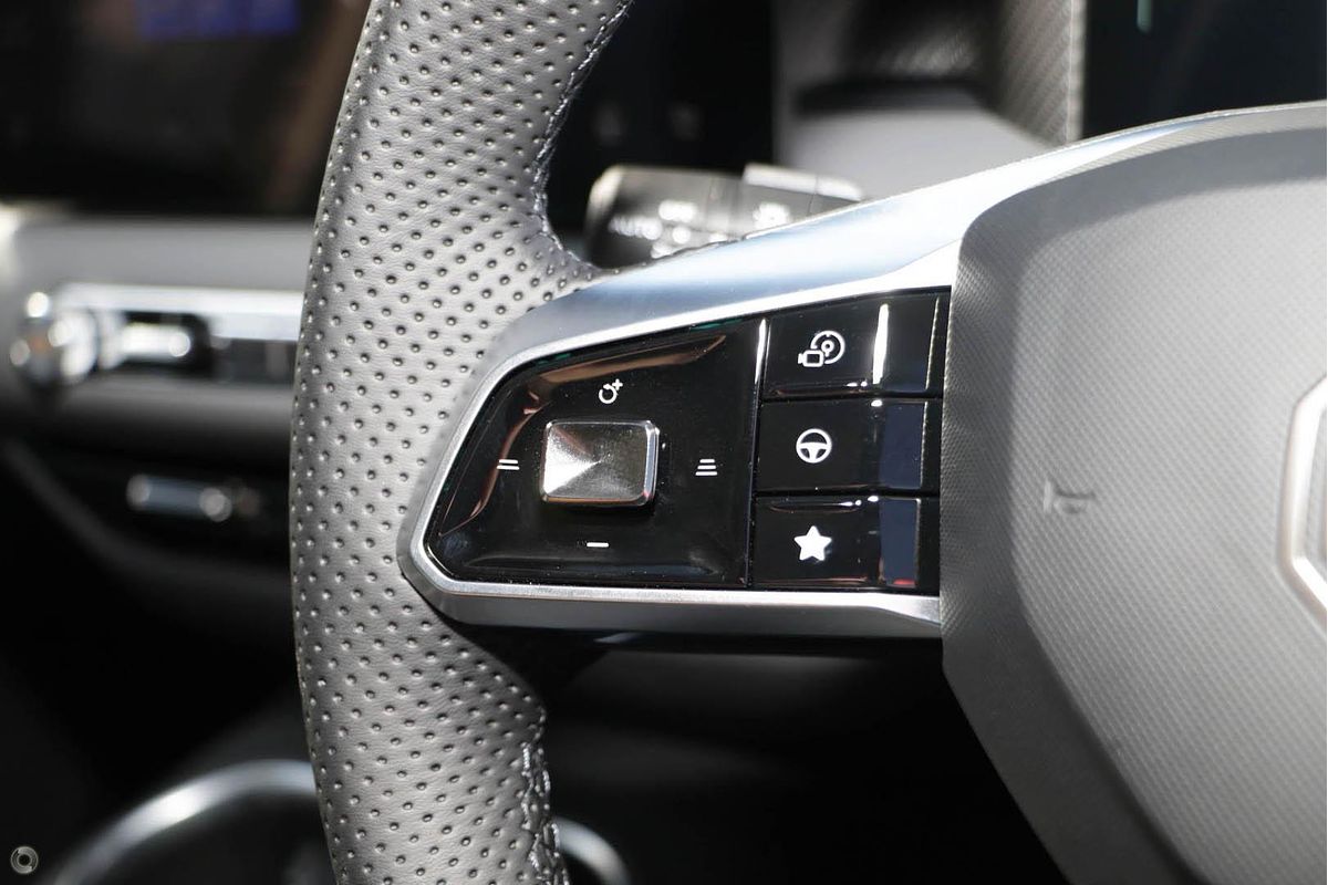 2025 MG MGS5 EV Essence 62 ZS3EM