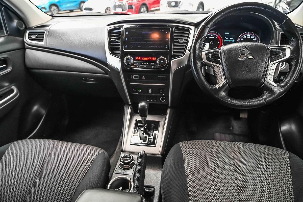 2021 Mitsubishi Triton GLS MR 4X4