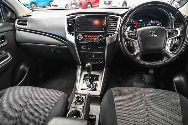 2021 Mitsubishi Triton GLS MR 4X4