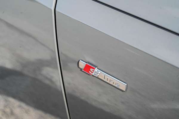 2021 Audi A4 45 TFSI S line B9