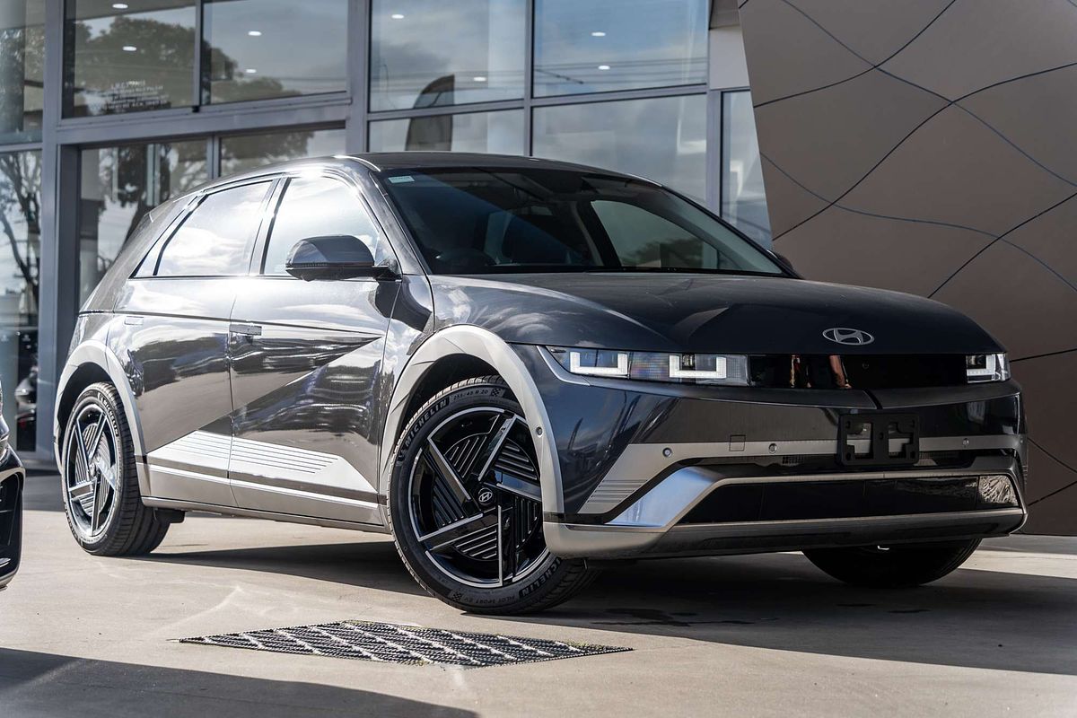 2025 Hyundai IONIQ 5 DYNAMIQ NE.V5