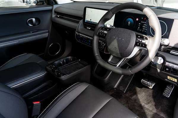 2025 Hyundai IONIQ 5 DYNAMIQ NE.V5