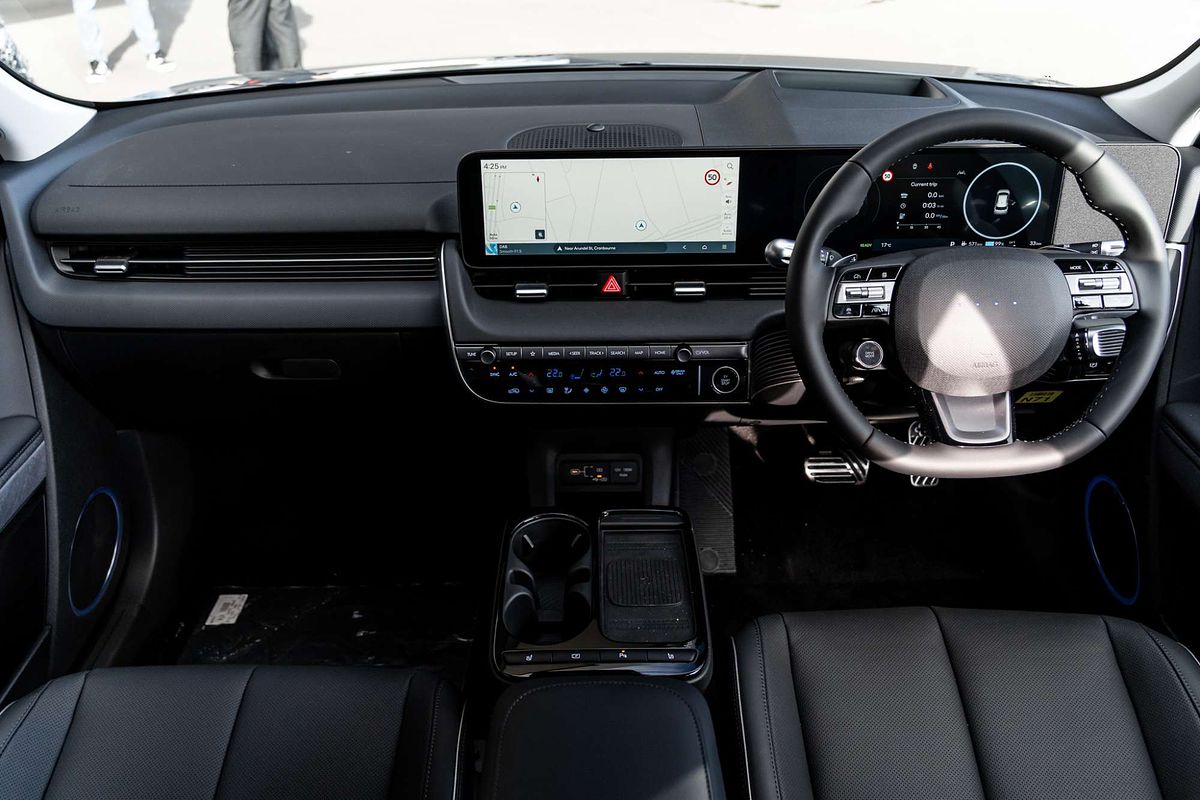 2025 Hyundai IONIQ 5 DYNAMIQ NE.V5