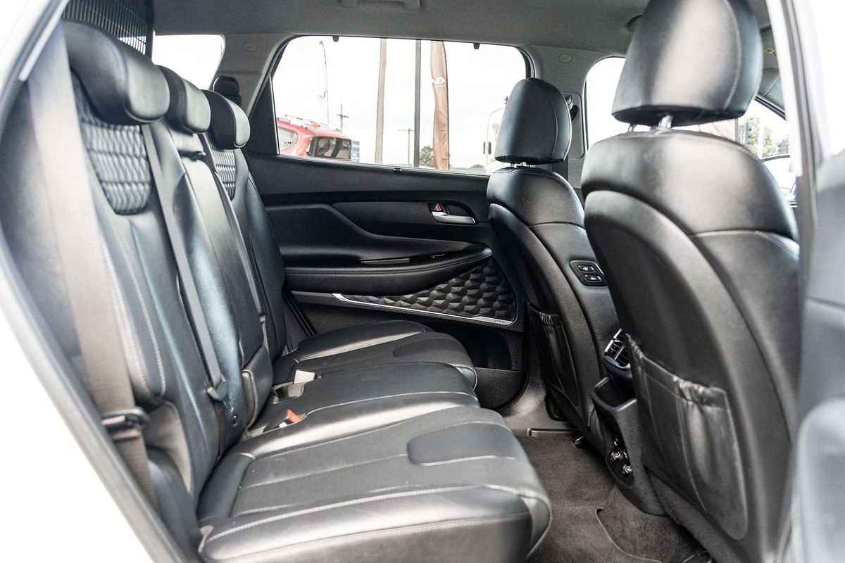 2020 Hyundai Santa Fe Elite TM.2