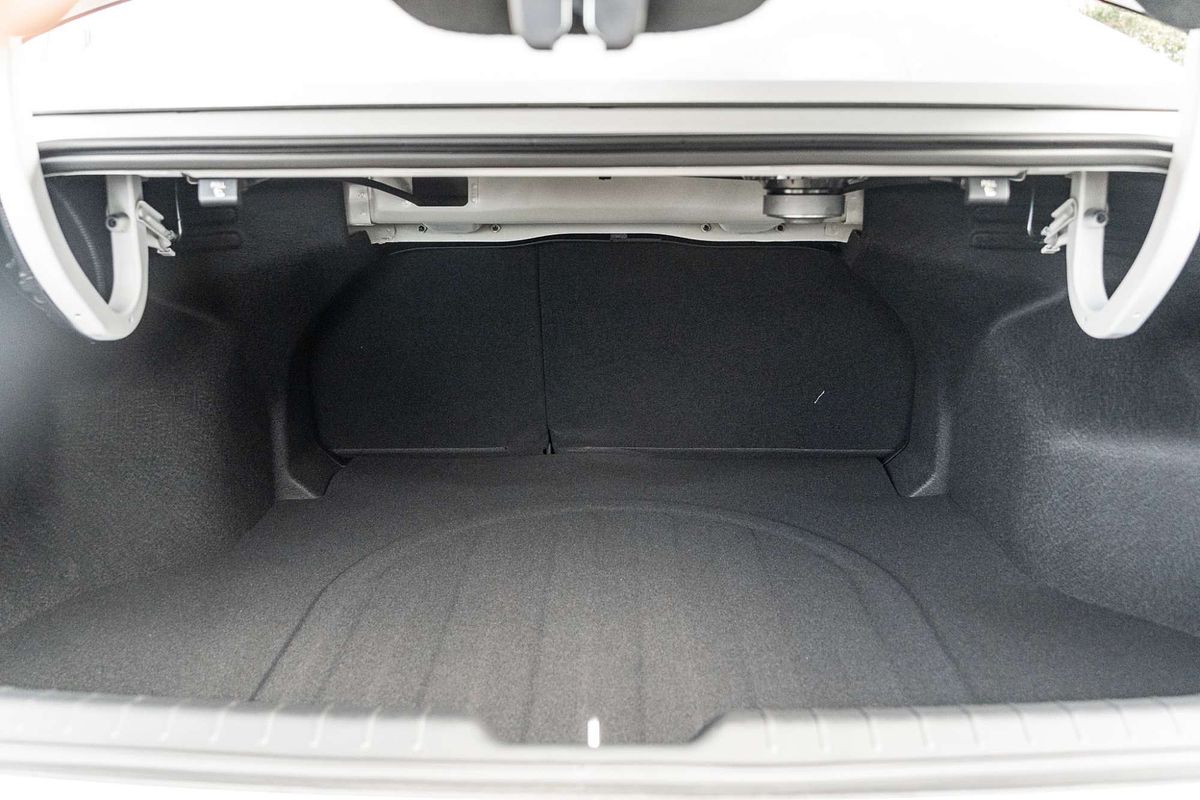 2025 Kia K4 GT-Line CL4m