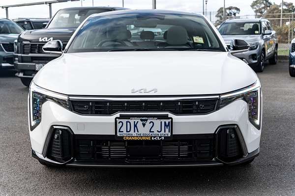 2025 Kia K4 GT-Line CL4m