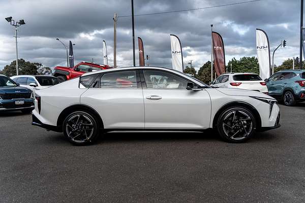 2025 Kia K4 GT-Line CL4m