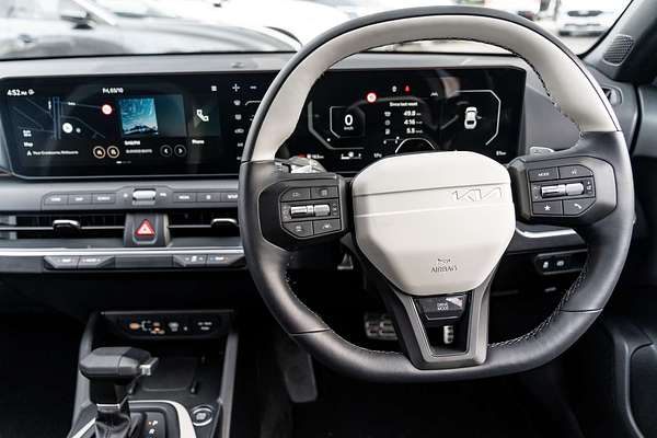 2025 Kia K4 GT-Line CL4m