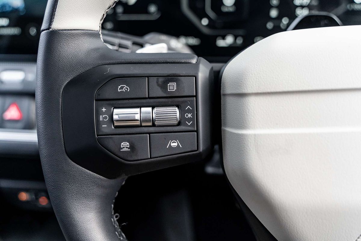 2025 Kia K4 GT-Line CL4m