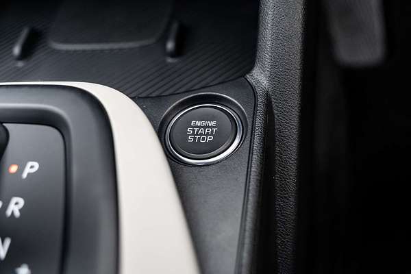 2025 Kia K4 GT-Line CL4m