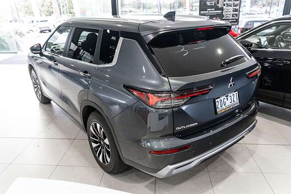 2025 Mitsubishi Outlander LS ZM