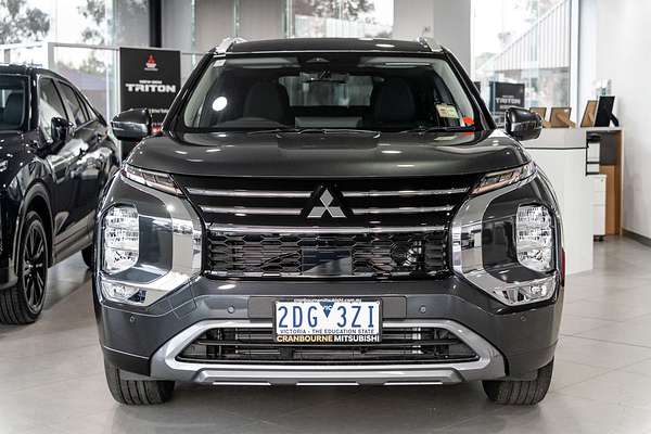 2025 Mitsubishi Outlander LS ZM