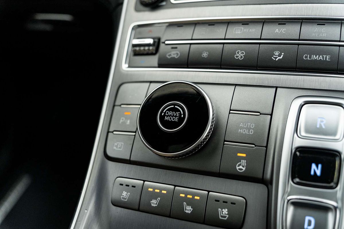 2020 Hyundai Santa Fe Highlander TM.V3