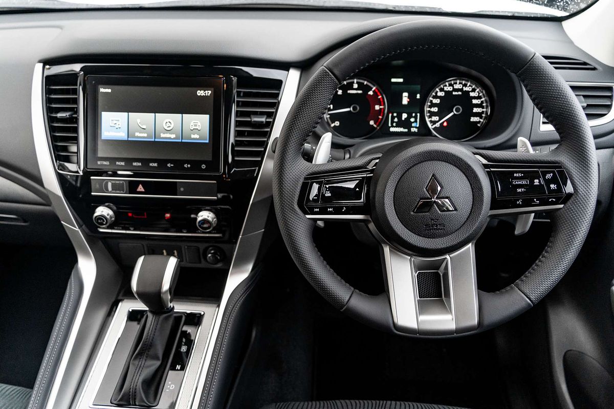 2024 Mitsubishi Pajero Sport GLX QG