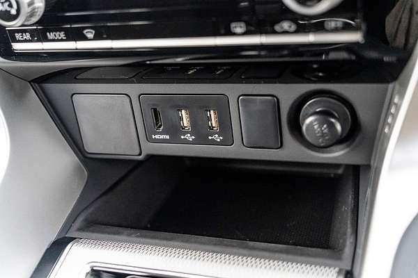 2024 Mitsubishi Pajero Sport GLX QG