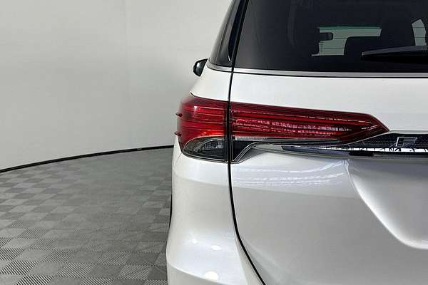 2018 Toyota Fortuner Crusade GUN156R