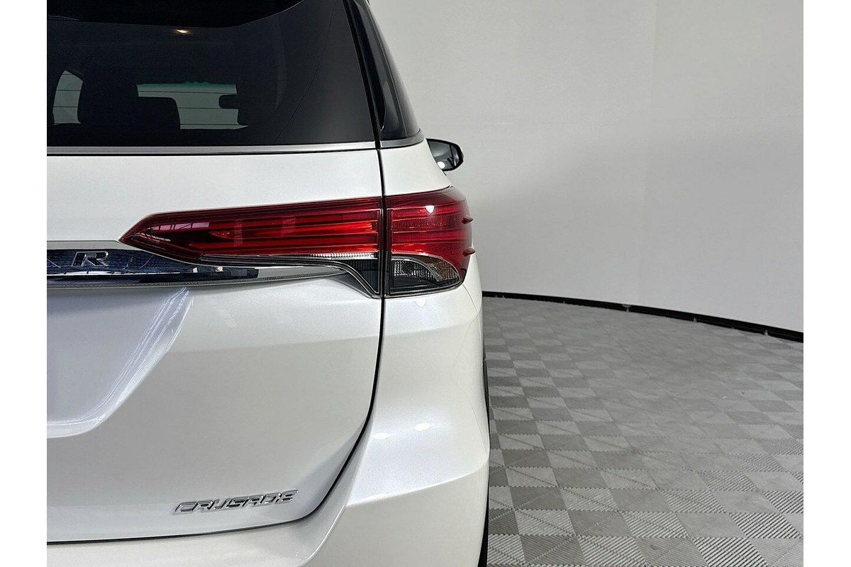 2018 Toyota Fortuner Crusade GUN156R