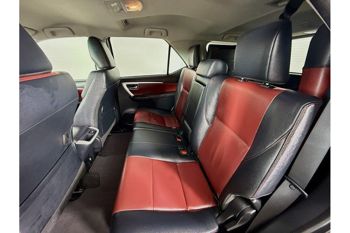 2018 Toyota Fortuner Crusade GUN156R