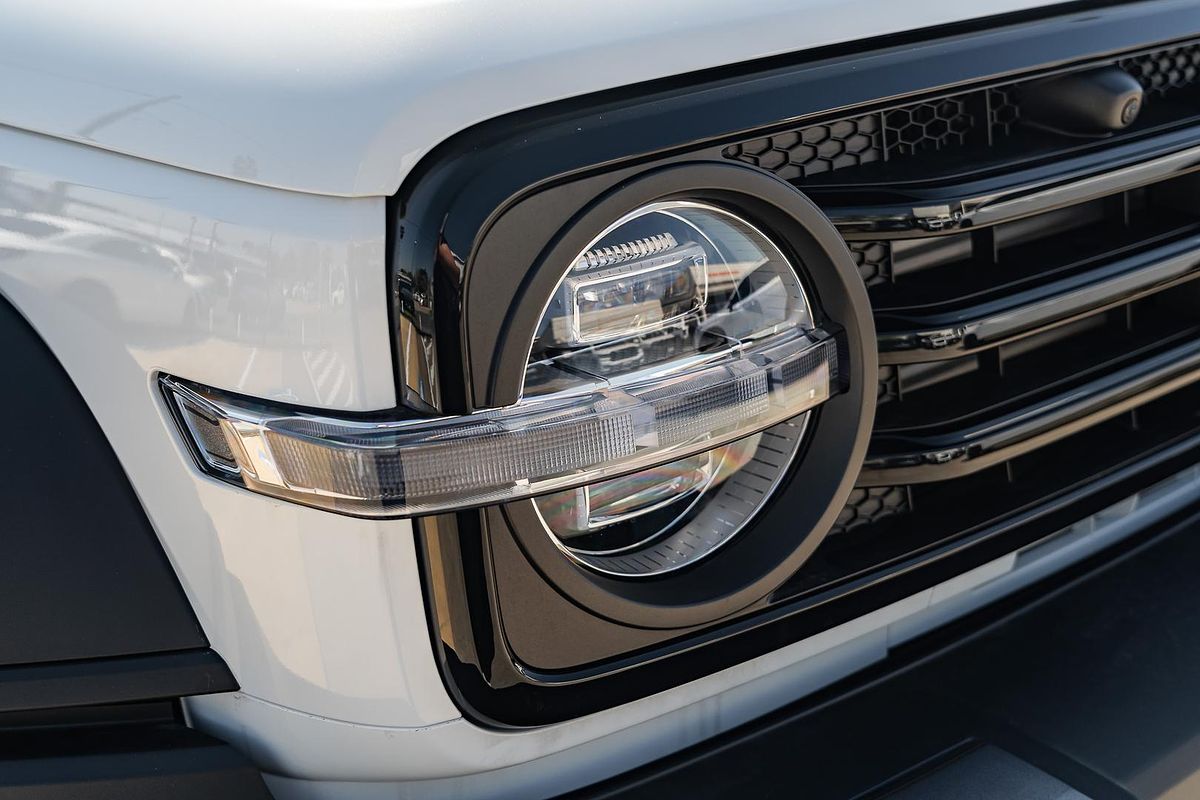 2025 GWM Tank 300 Ultra Hybrid P01