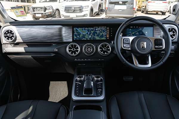 2025 GWM Tank 300 Ultra P01