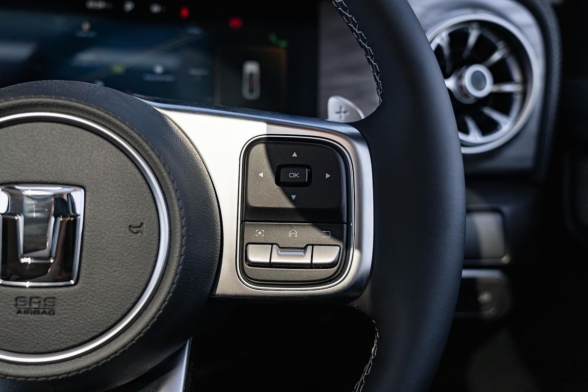 2025 GWM Tank 300 Ultra P01