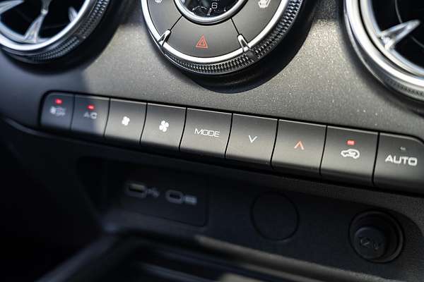 2025 GWM Tank 300 Ultra Hybrid P01