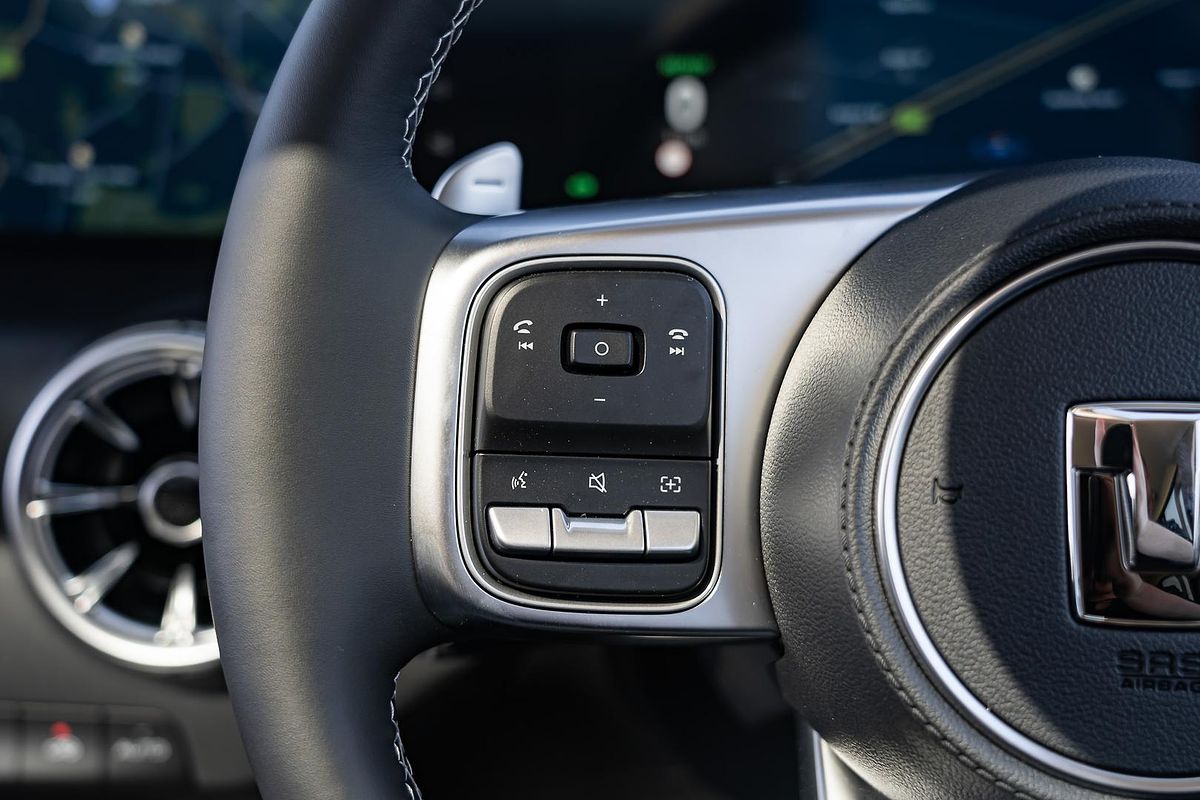 2025 GWM Tank 300 Ultra Hybrid P01